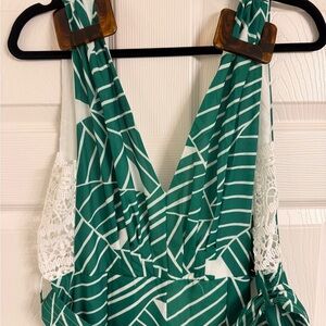 Green Leaf Print Women's Top